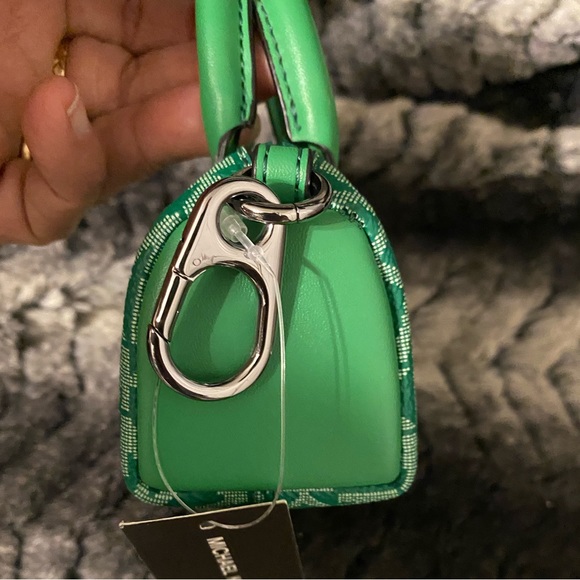 Michael Kors Mini Bag/ Bag Charm/Key ring - Picture 3 of 8